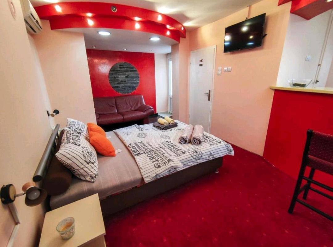 Apartamento S. A. L. Prenociste Zrenjanin Exterior foto